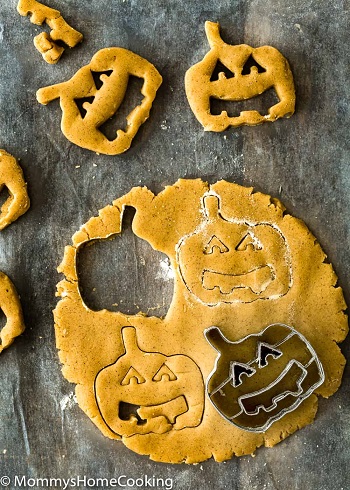 Easy-Eggless-Halloween-Cookies-2