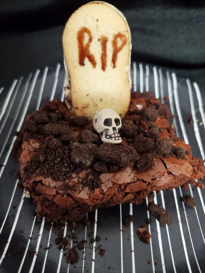 Sinister Saturdays – Graveyard&nbsp;Brownies